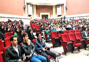 پیروزی انقلاب نشان از قدرت و اقتدار جمهوری اسلامی است/ شهدا را فراموش نکنیم