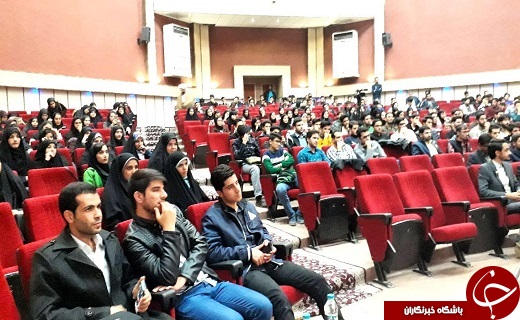 پیروزی انقلاب نشان از قدرت و اقتدار جمهوری اسلامی است/ شهدا را فراموش نکنیم