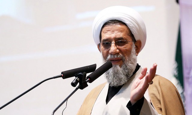 ملت ایران الگوی جهانی آزادگی و استقلال طلبی است