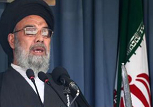 دانشجوها باید از آن‌هایی که روز 16 آذر ایستادگی ومقاومت کردند، درس بگیرند