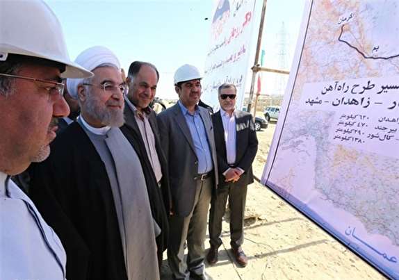 زاهدان روی ریل بی&zwnj;پولی/سرمایه هندی&zwnj;ها مقدم بر آستان قدس رضوی