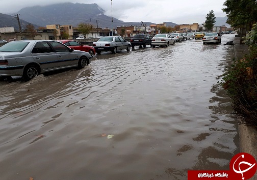 بارش باران و سریال همیشگی آبگرفتگی معابر شهر خرم آباد