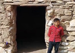 محرومیت دانش‌آموزان روستای "میرزاخانی" از امکانات تحصیلی + فیلم