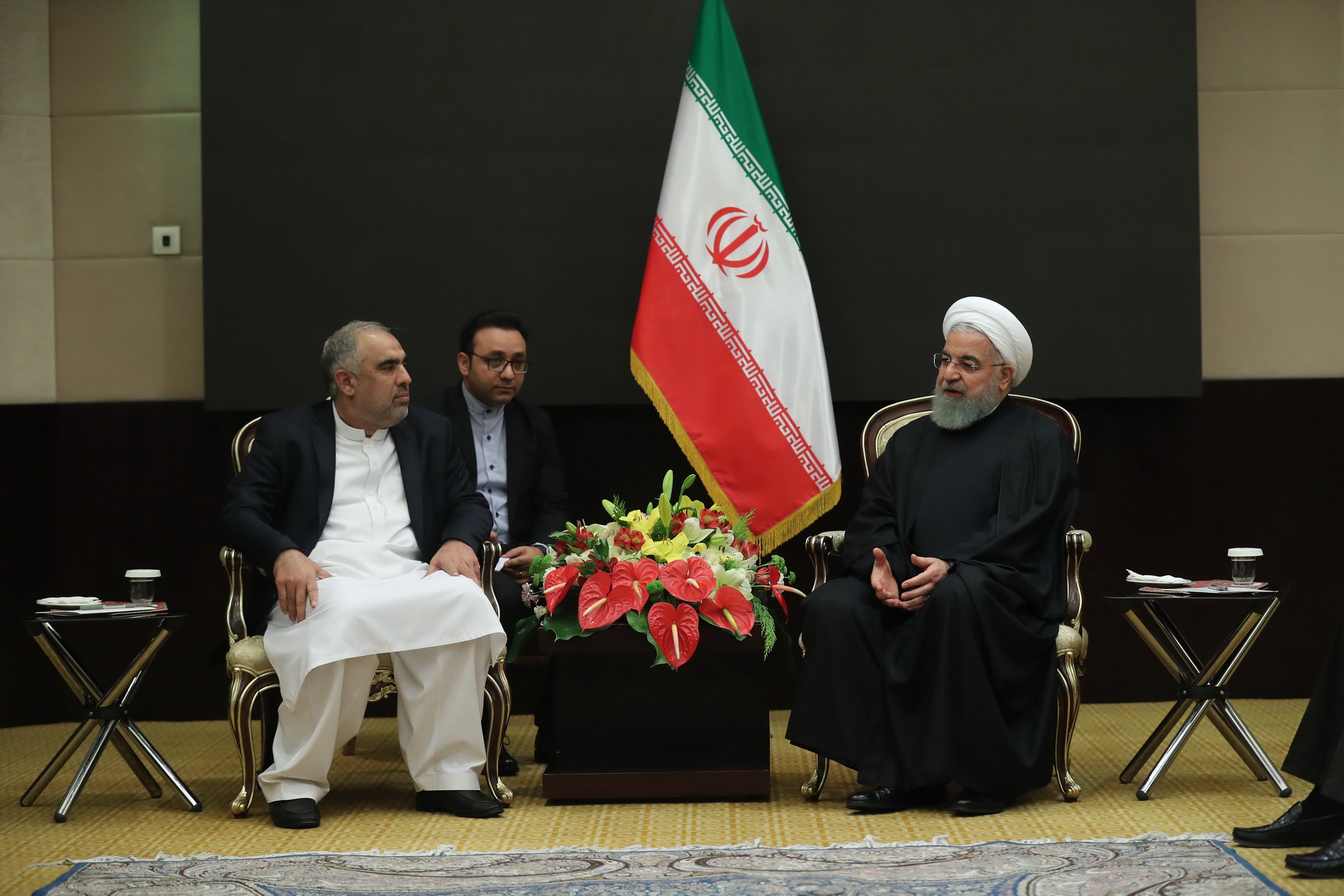 جدیت و تلاش همگانی برای مبارزه با تروریسم و افراطی&zwnj;گری بسیار حائز اهمیت است/ تاکید بر ضرورت فعالیت جدی تر ارتش پاکستان برای آزادی ۷ مرزبان ایرانی