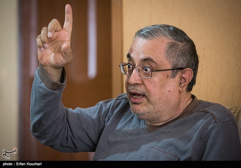 روحانی به بسیاری از وعدههایش عمل نکرد/احمدینژاد کاری کرد که ده «جمنا» نمیتواند «جمعنا» شود روحانی به بسیاری از وعدههایش عمل نکرد/احمدینژاد کاری کرد که ده «جمنا» نمیتواند «جمعنا» شود