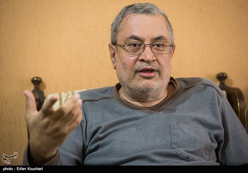 روحانی به بسیاری از وعدههایش عمل نکرد/احمدینژاد کاری کرد که ده «جمنا» نمیتواند «جمعنا» شود روحانی به بسیاری از وعدههایش عمل نکرد/احمدینژاد کاری کرد که ده «جمنا» نمیتواند «جمعنا» شود