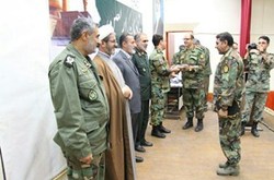خدمات 24 ساعته خادمان ارتش به زائران اربعین