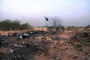 سقوط بالگرد حامل مسئولان سودانی/ ۱۱ نفر کشته شدند+ تصاویر