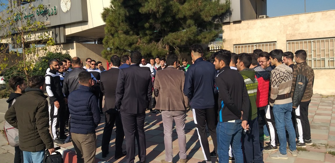 گردهمایی در ورزشگاه شهید کاظمی