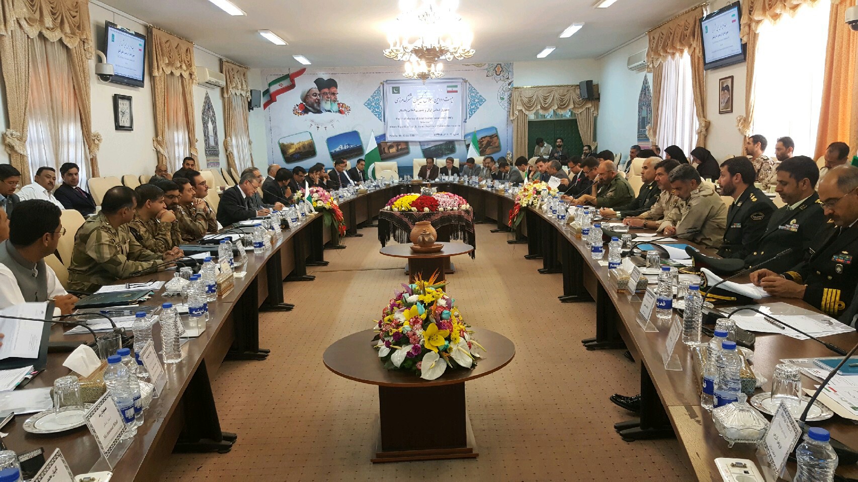 اجلاس مشترک مرزی ایران و پاکستان در زاهدان آغاز بکار کرد
