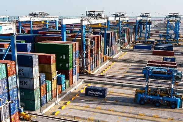 از نظر تنوع کالایی درصادرات ضعیف هستیم
