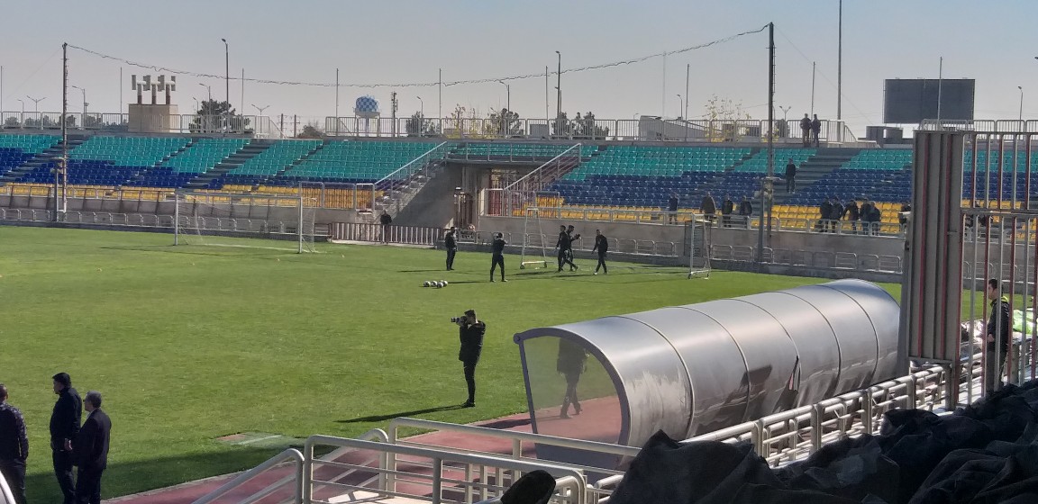 ریکاوری بازیکنان پس از دیدار سپاهان/ هجوم سلفی بگیران به سوی برانکو