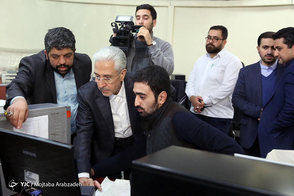 وزیر علوم از باشگاه خبرنگاران جوان بازدید کرد
