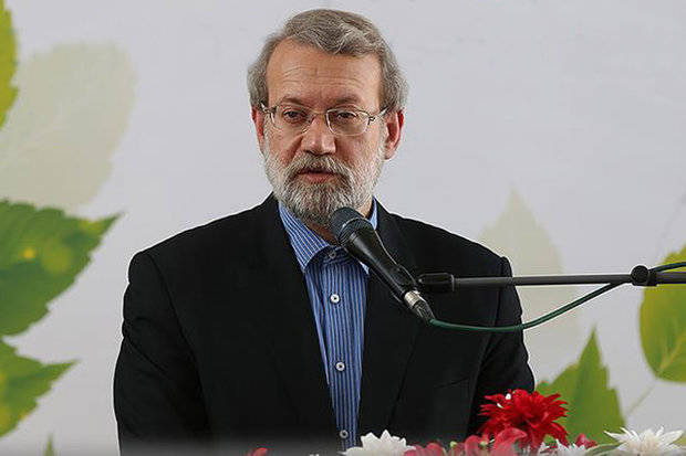 نباید دستاوردهای عزتمندانه انقلاب فراموش شود نباید دستاوردهای عزتمندانه انقلاب فراموش شود