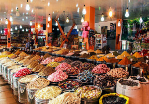 نمایشگاه ویژه شب یلدا در مهاباد گشایش یافت