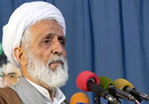 باید در مقابل دشمنان ایستادگی کرد