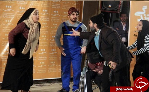 آغاز دومین جشنواره تئاتر خیابانی چتر زندگی در یزد + آلبوم تصویر