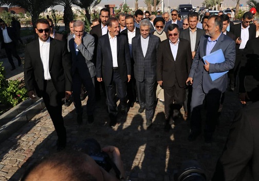 بهره برداری از فاز نخست بزرگترین آب شیرین کن کشور در بندرعباس