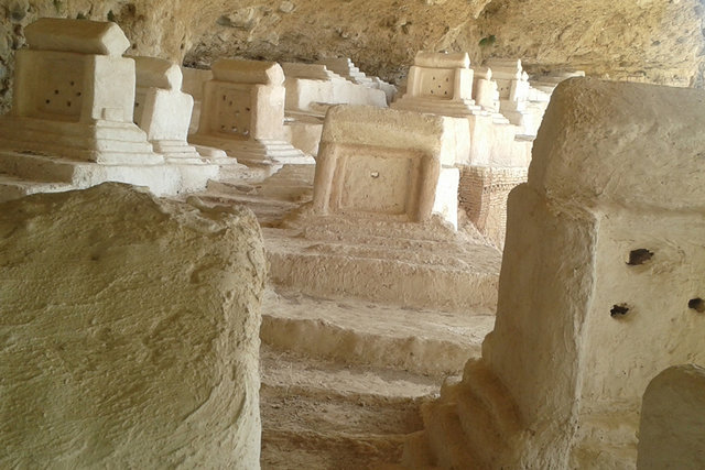 مردگان خوابیده در ارتفاع + عکس