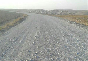 وضعیت نامناسب جاده در روستای زیدانلو + فیلم