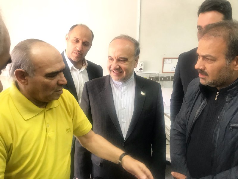 بازدید سلطانی فر از آسایشگاه معلولان کهریزک