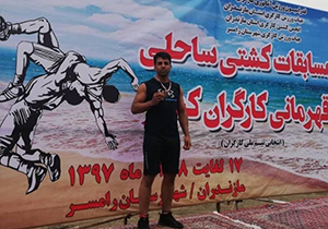 ۲ مدال کشتی گیران فارس در مسابقات کارگری کشور