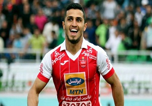 آقای گل پرسپولیس، استقلالی از آب درآمد