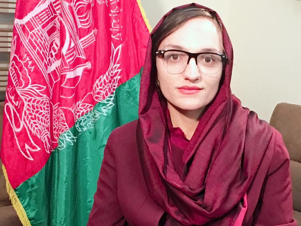 پنجمین ماه بلاتکلیفی دومین شهردار زن افغانستان/ اصرار ریاست جمهوری و مقاومت مقامات محلی!