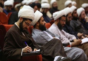 برگزاری دوره آموزشی ویژه مبلغان بقاع متبرکه همدان
