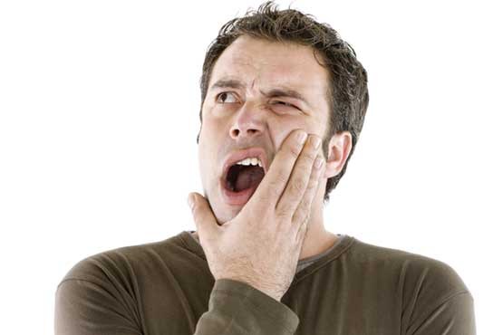 علل درد آرواره و فک چیست؟