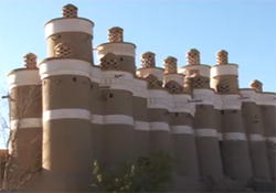نمایش یک زن 7 هزار ساله در تهران + فیلم