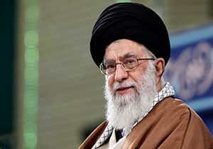 سخنرانی رهبر انقلاب در دیدار جمعی از خانواده‌های شهدا + فیلم