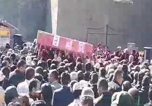 تشییع پیکر مطهر شهید "امین افشاری‌پور" در بم + فیلم