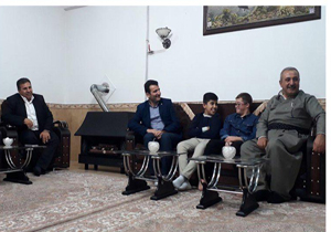 دیدار مسئولین شهرستان مهاباد با رکورددار شنای استقامتی جامعه معلولین