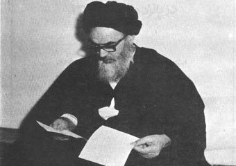 بحرانی که با یک اشاره‌ی امام خمینی (ره) حل شد+ فیلم