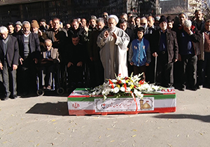 تشییع و خاکسپاری پیکر نخستین جانباز انقلاب اسلامی اصفهان