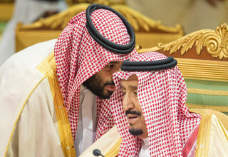 بن&zwnj;سلمان و یک دنیا دلهره بر روی پایه&zwnj;های لرزان تخت سلطنت/ آینده سیاسی عربستان چگونه رقم می&lrm;خورد؟