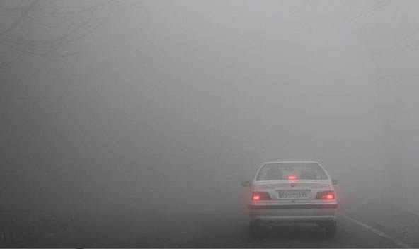 مه گرفتگی محورهای مواصلاتی دهلران و مهران