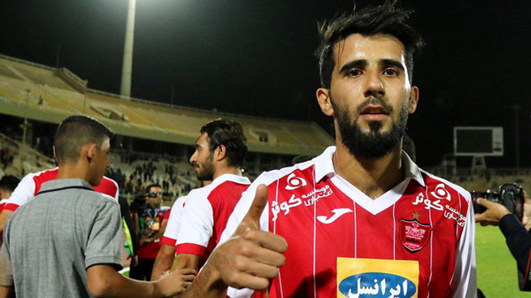 هافبک عراقی پرسپولیس از ایران رفتنی شد