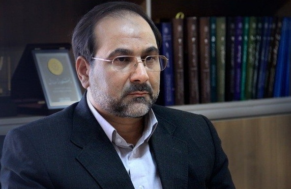 پیشرفت&zwnj;های علمی بی&zwnj;سابقه کشور پس از انقلاب/ شکل&zwnj;گیری پارک علم و فناوری برای اولین بار/ تحصیل تنها یک درصد از دانشجویان در خارج از کشور