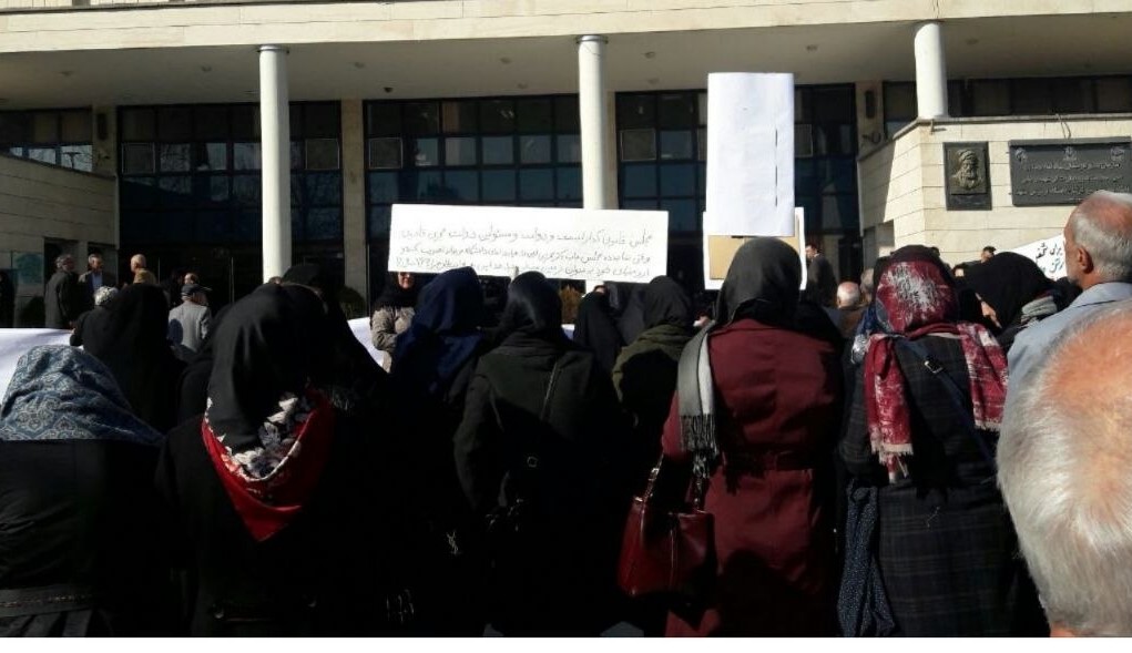 بلاتکلیفی ۲۷ ساله جمعی از استادان و کارکنان دانشگاه فردوسی/دانشگاه فردوسی نقشی در این موضوع نداشته است