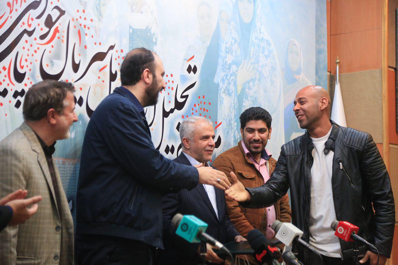 عوامل سریال &laquo;حوالی پاییز&raquo; تقدیر شدند