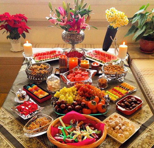 تزئین سفره شب چله 