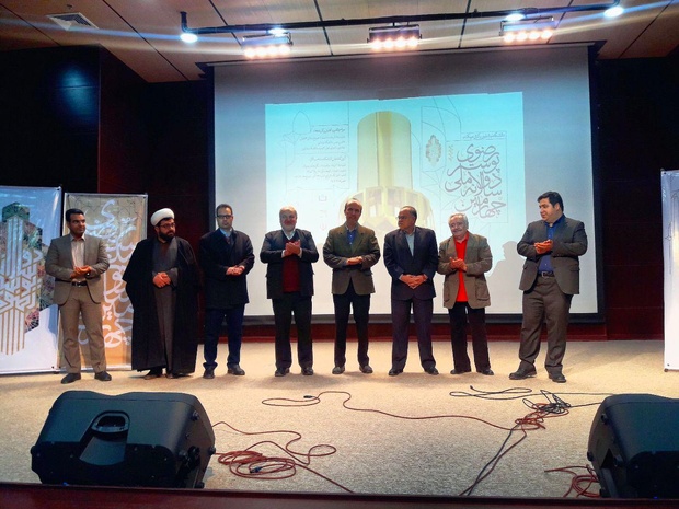 ترویج فرهنگ رضوی هدف برگزاری دوسالانه پوستر رضوی ست