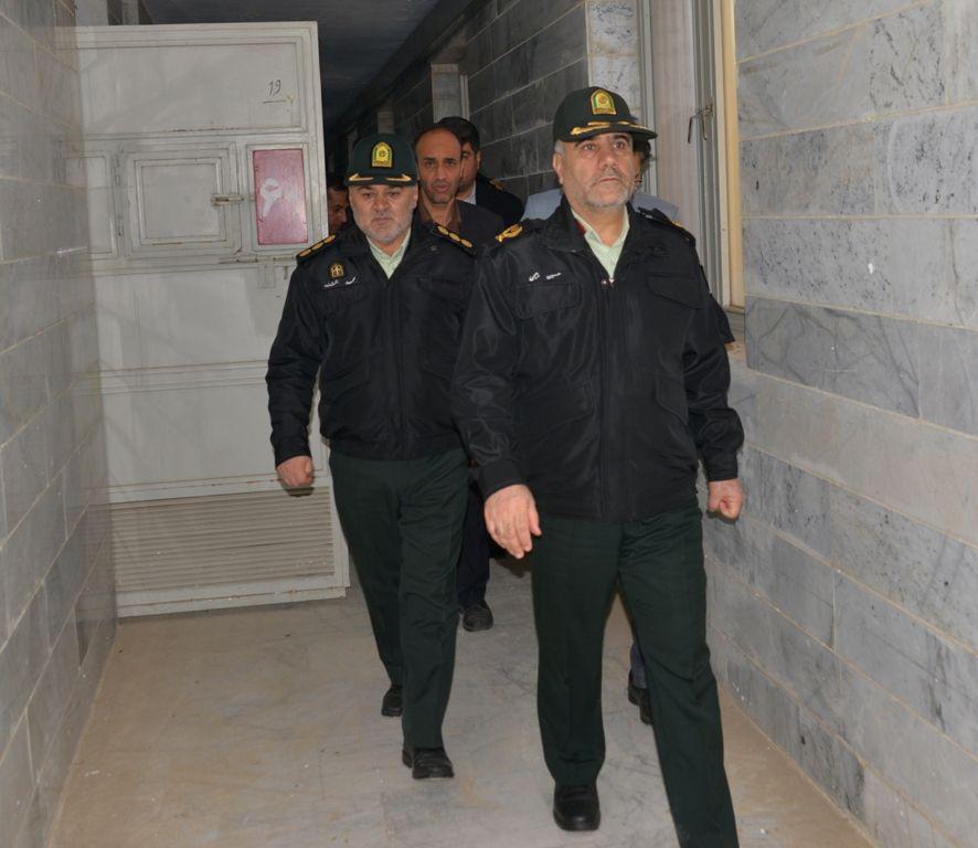 بازدید رئیس پلیس پایتخت از مرکز نگهداری و بازپروری معتادان متجاهر کهریزک