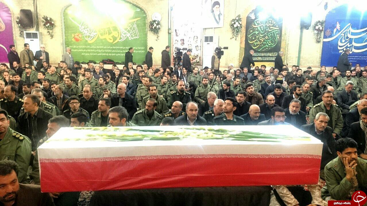 پیکر سردار منصوری در مشهد تشییع شد