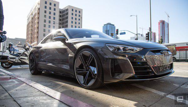 تجربه رانندگی با طرح مفهومی اتومبیل آئودی E-Tron GT +تصاویر