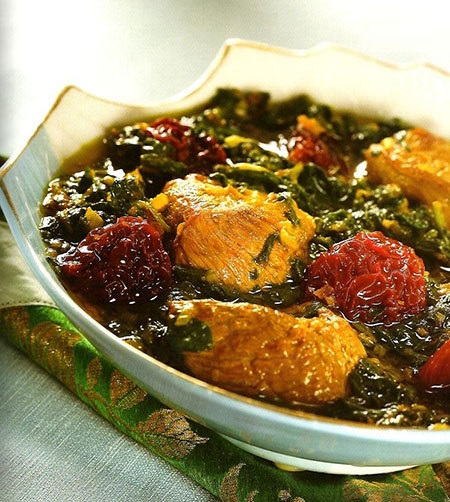 خورشت آلو اسفناج؛ خوشمزهترین غذای سنتی ایرانی خورشت آلو اسفناج؛ خوشمزهترین غذای سنتی ایرانی