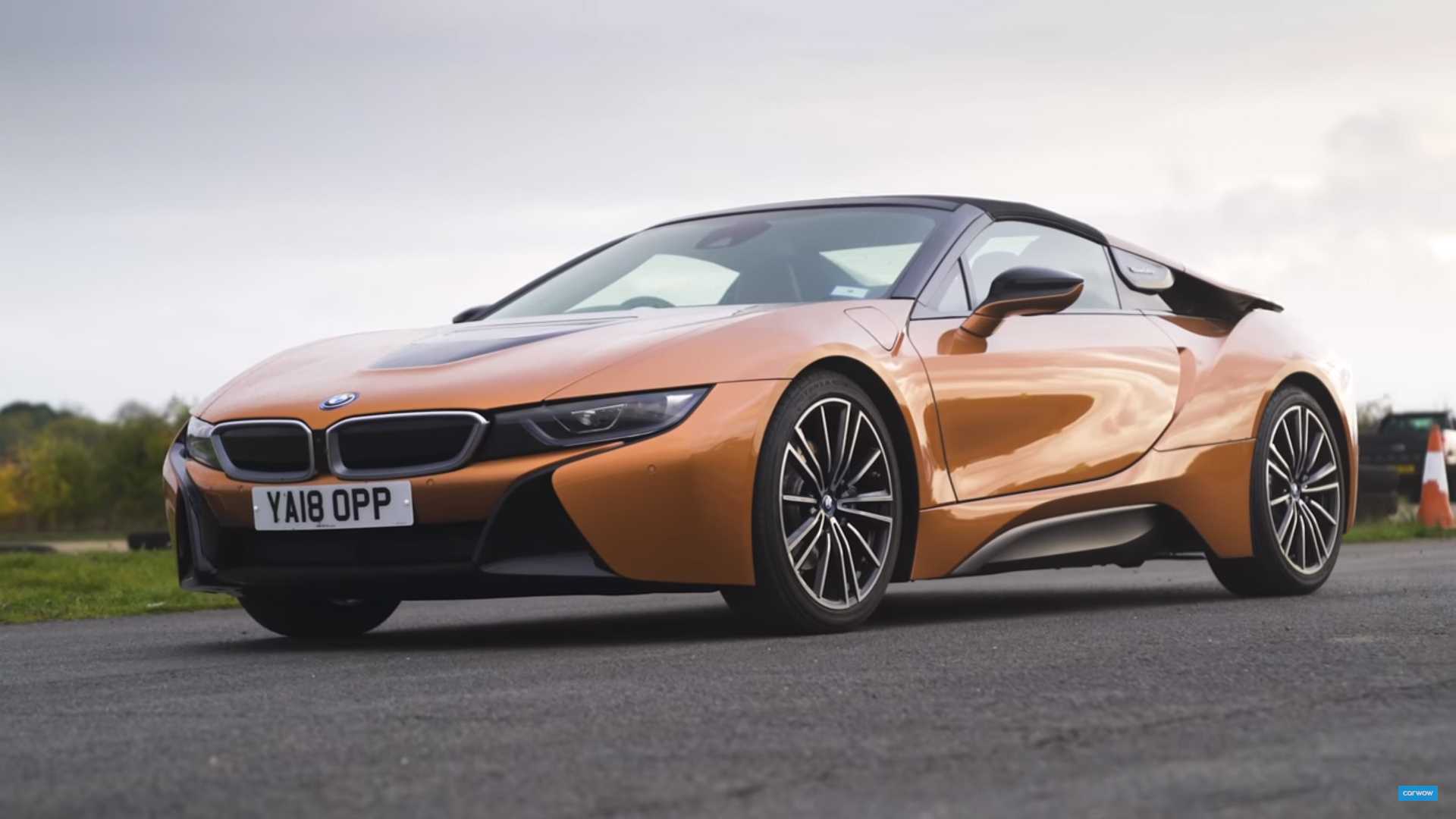 مسابقه درگ میان ب&zwnj;ام&zwnj;و i8، مکلارن 570S، مرسدس AMG GT C و آئودی R8 +تصاویر