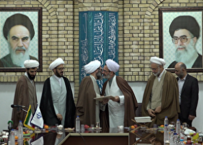 امامان جمعه پل ارتباطی میان مردم و مسئولان هستند